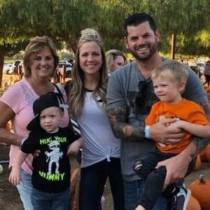 Meet your Posher, Sharon